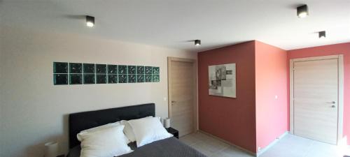 La Roquette-sur-Siagne Apartment | Luxueux appartement dans propriété contemporaine, jardin privatif, piscine