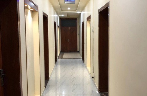 Blue Area House | Luxurious 18-bedroom hotel with WiFi, AC in F-8/4 near Centaurus Mall Islamabad