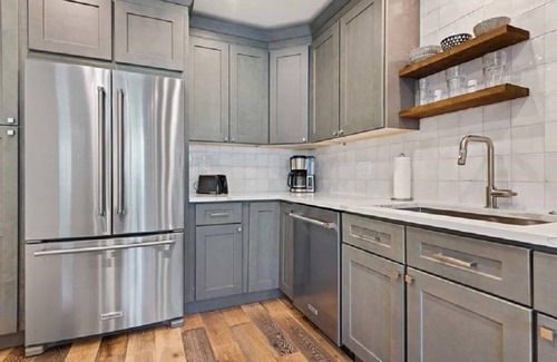 Beaver Creek Condo | Luxurious 2 Bedroom Beaver Creek Chalet - In The Heart of Beaver Creek Village