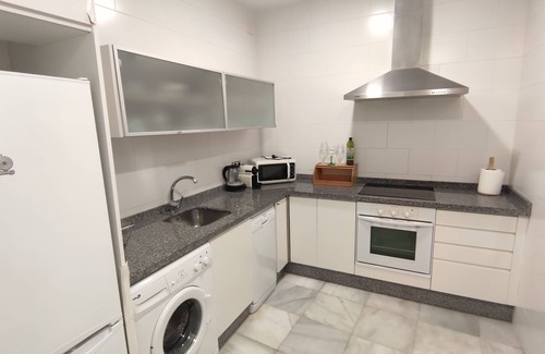 Santa Cruz Apartment | Luxurious 2 bedroom apartment at Seville center.