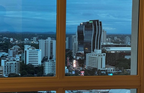 Asuncion Condo | Luxurious 2-bedroom with gym, pool and AC in the best location of Asunción