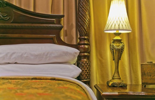 Marble Other | Luxurious 4-bedroom farmhouse nestled in the beautiful mountains of Marble, NC