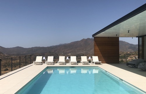 Mijas House | Luxurious 4 bedroom villa with gym and private pool