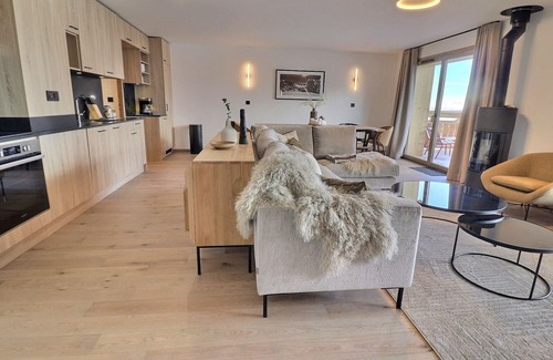 Meribel-Mottaret Apartment | Luxurious 4-room cabin with parking in Méribel