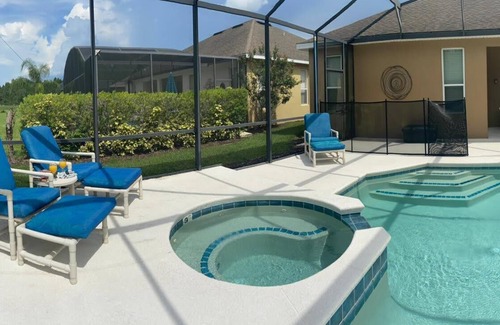 Watersong Villa | Luxurious 5 Bedroom Pool/Spa Villa–Disney Resort,Golf, Orlando/Kissimmee Florida