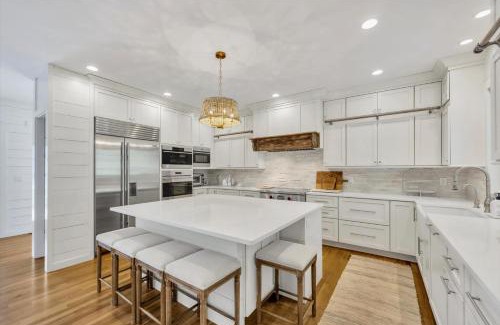 East Falmouth House | Luxurious 7-Bedroom Home in Falmouth