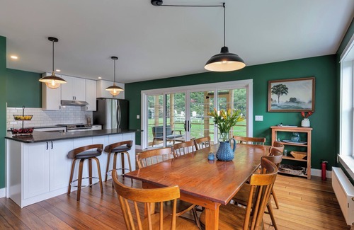 Dedham Cottage | Luxurious, ADA accessible lakefront home for the whole family near Acadia