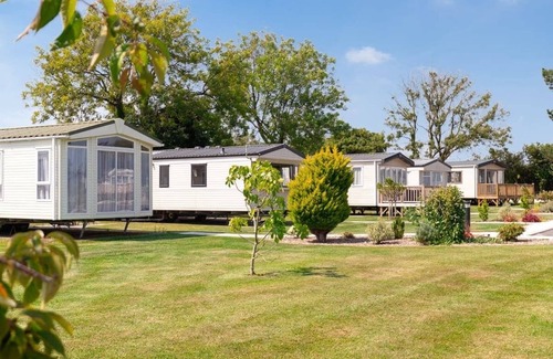Kilgetty House | Luxurious and contemporary caravan.