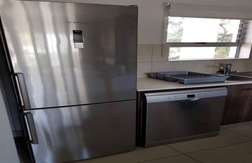 Greater Johannesburg Metropolitan Area Apartment | Luxurious apartment and very neat