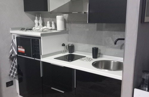 Palmi House | Luxurious B&B Junior Suite Black room