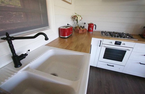 Barrengarry Cabin | Luxurious Boutique Cabins (2 King Bedrooms) and Amazing Views in Kangaroo Valley