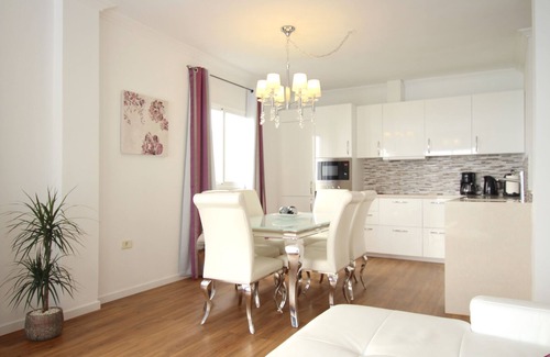 Armenime Villa | Luxurious Chalet for 6 people, Wifi, private heated pool, at 8 min to the beach