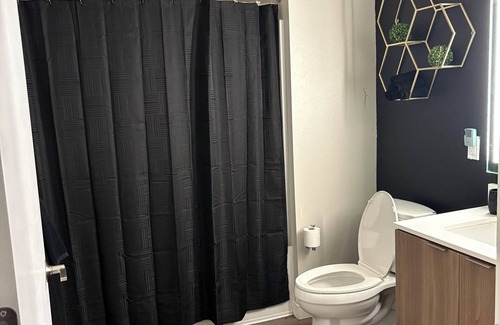 Downtown Oakland Apartment | Luxurious Downtown Suite