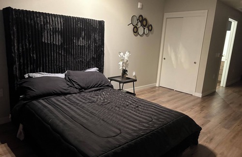 Downtown Oakland Apartment | Luxurious Downtown Suite