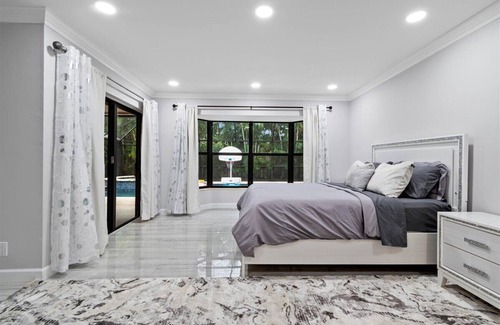 Greenview Shores House | Luxurious Equestrian Pool Home located in the Heart of Wellington