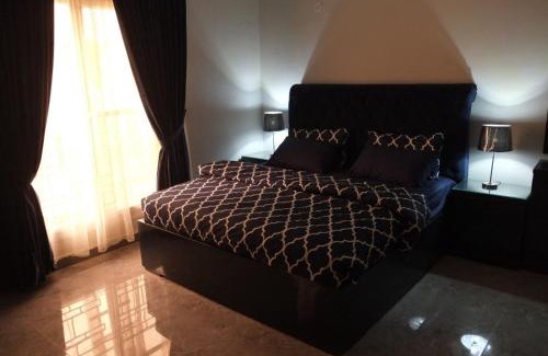 Gulshan-e-Iqbal Apartment | luxurious Family Apartment CP BERAR SOCIETY NEAR DHORAJEE