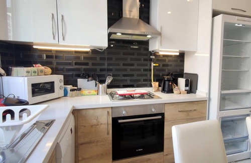 Bostanci Apartment | LUXURIOUS FURNISHED PARKING PARK FOR PARTIAL PERIOD RENTAL