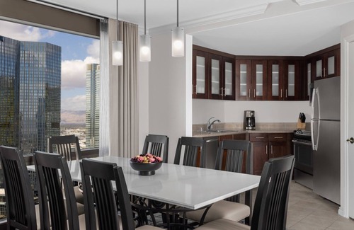 Las Vegas Strip Villa | Luxurious grand chateau 2-bedroom, 2-bath villa in marvelous Las Vegas