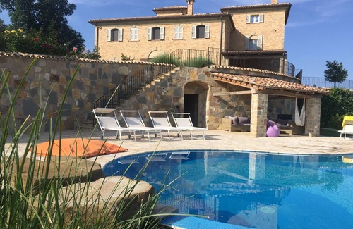 Castel Colonna House | Luxurious holiday home | 5 rooms The brands | Italy | Quiet location