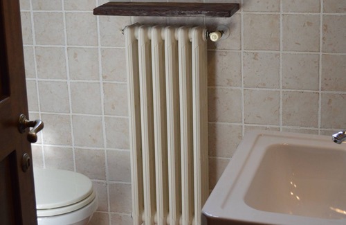 Asciano House | Luxurious holiday home with private patio, Tuscany, with panoramic swimming poo