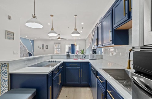 Windy Hill House | Luxurious Home with Theatre Room