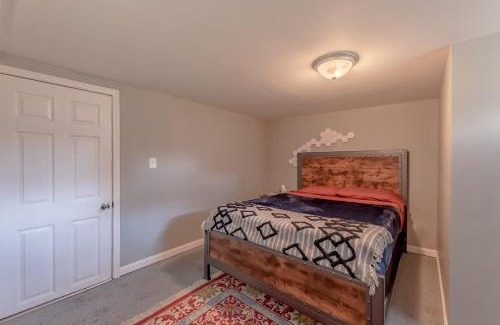 Lake Harmony Estates House | Luxurious house with largest hot tub & perfect retreat!