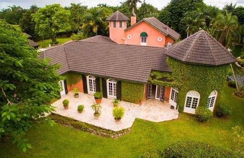 Homestead Villa | Luxurious Italian villa in the Redlands area, near Homestead, Florida