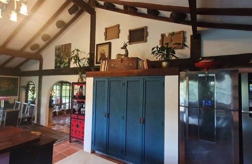 Manguinhos Villa | Luxurious mansion on 11,000 m2 estate with lake and trails.