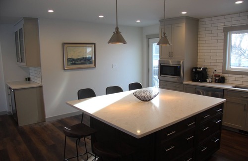 Southeast Calgary House | Luxurious New 2 Bedroom House centrally located