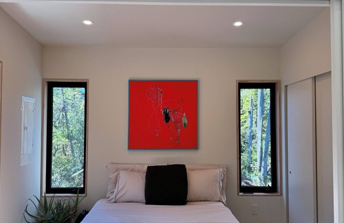 Tofino House | Luxurious, newly built sustainable home, nestled in old growth forest.