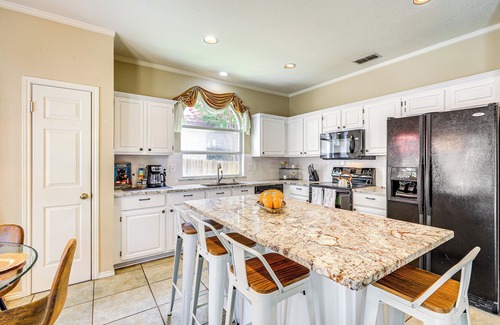 San Antonio House | Luxurious Oasis in San Antonio, only 5 min from SeaWorld and Aquatica