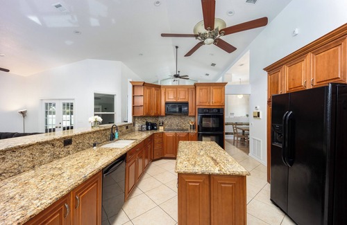 Palm City House | Luxurious Palm City Pool Home – Your Ideal Vacation Retreat