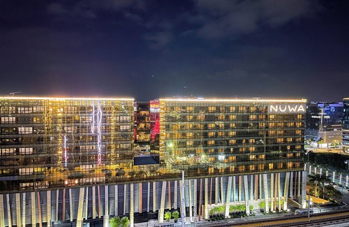 Tambo Apartment | Luxurious 2-bedroom Penthouse across City of Dreams near Airport