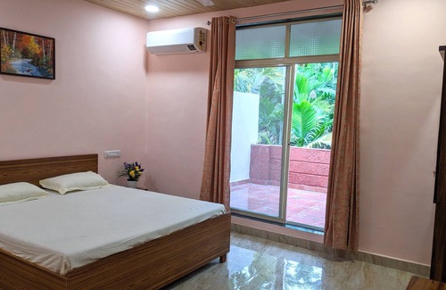 Diveagar Resort | Luxurious Rooms. 5 min Walk to the Beach. 970m to Suvarna Ganesh Mandir.