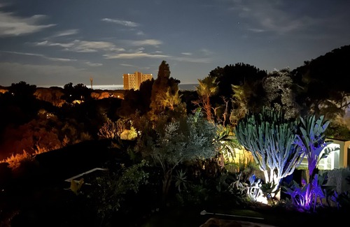 Urbanizacion Hacienda las Chapas Villa | Luxurious sea view villa for 6 people, 1km from the beach