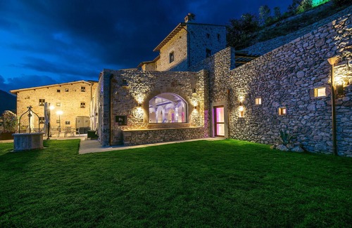 Scheggino Apartment | Luxurious vacation apartment with historical charm.