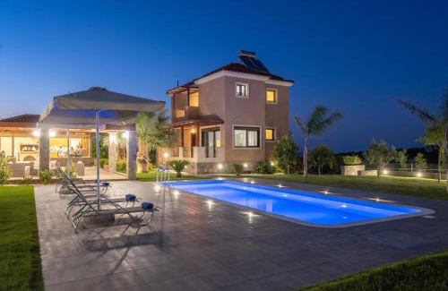 Malevizi Villa | Luxurious Villa David
