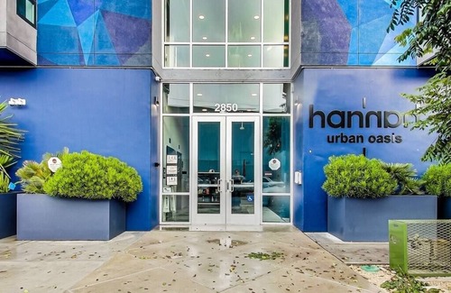 Clawson Apartment | Luxury 1 Bedroom unit in West Oakland