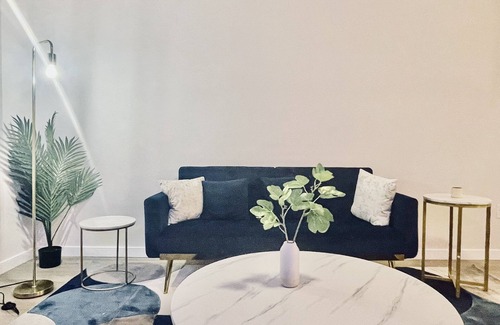 Downtown Baltimore Apartment | Luxury 1 BR 1 BA w/Pool, Gym & Parking