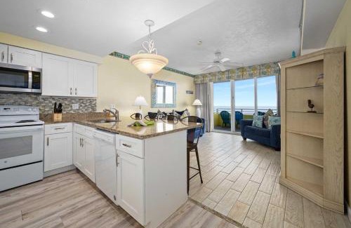 Brush - Stewarts House | Luxury 10th Floor 1 BR Condo Direct Oceanfront Wyndham Ocean Walk Resort Daytona Beach | 1006