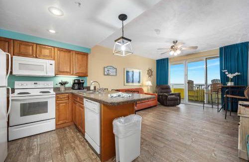 Brush - Stewarts House | Luxury 16th Floor 1 BR Condo Direct Oceanfront Wyndham Ocean Walk Resort Daytona Beach | 1610