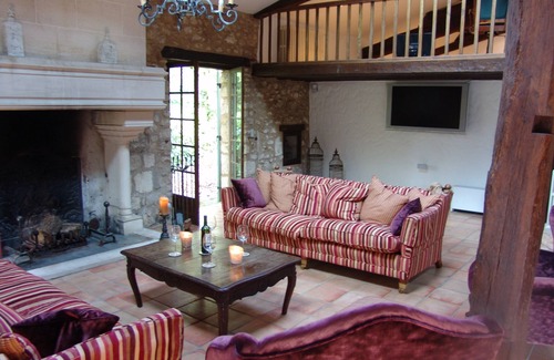 Juillac Other | Luxury 17th Century Farmhouse Holiday Rental on the Banks of River Dordogne