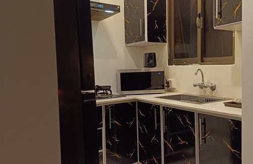 Bahria Town Apartment | Luxury 1BHK Apartment with Balcony & Stunning City View