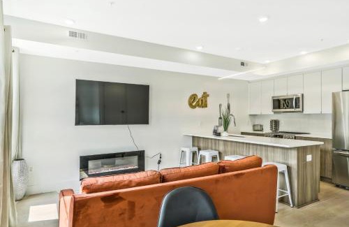 Petworth Apartment | Luxury 2 bed 2 bath Suite in Washington DC