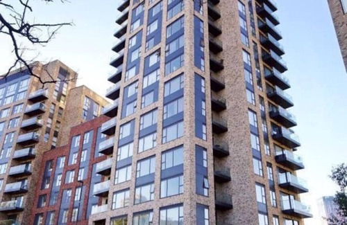 Addiscombe Apartment | Luxury 2 Bedroom 2 Bathroom Apartment East Croydon