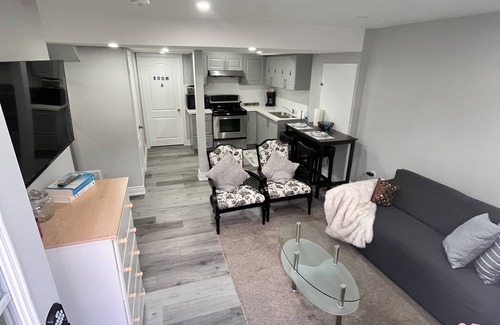 Brampton Apartment | Luxury 2 bedroom 2 full baths rooms