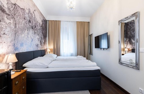 Funfhaus Apartment | Luxury 2-bedroom apartment 15 min away from Schönbrunn castle