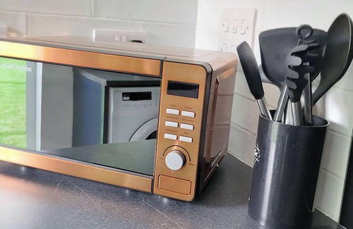 River House | Luxury 2 Bedroom house - Dagenham