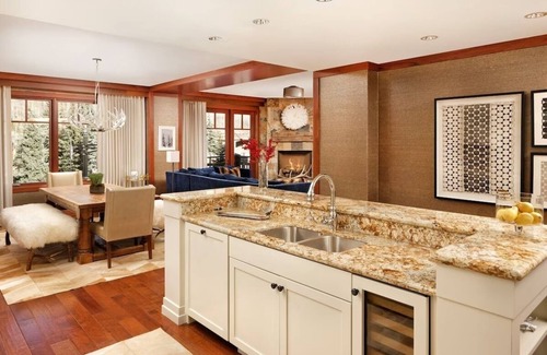 Vail Condo | Luxury 2 Bedroom Residence at The Four Seasons, Vail