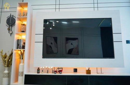 Dubai Apartment | Luxury 2 bedrooms holiday homes only families
